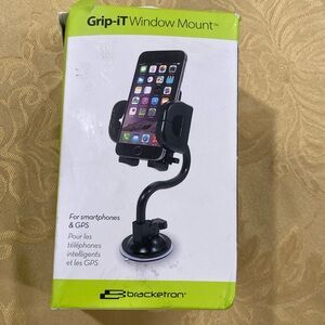 Grip-it window mount.